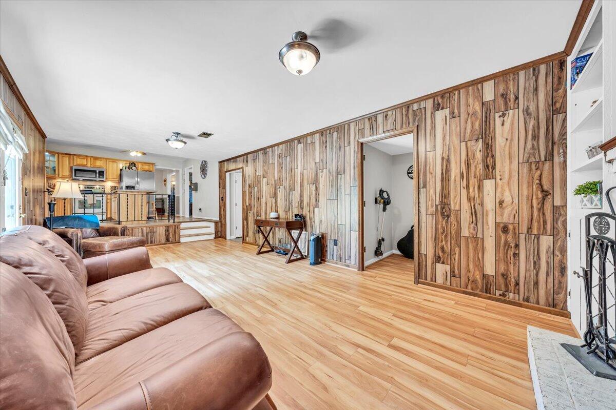 123 Apple Tree Road Roanoke, VA 24019 - Photo 27 of 37 26-MIB06420
