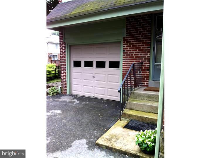 105 Fairview Road Springfield, PA 19064 - Photo 15 of 16 Garage