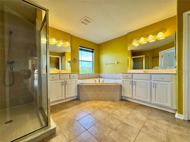 $3,100 | 11209 Village Brook Drive, Riverview, FL 33579