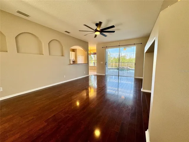 $3,100 | 11209 Village Brook Drive, Riverview, FL 33579