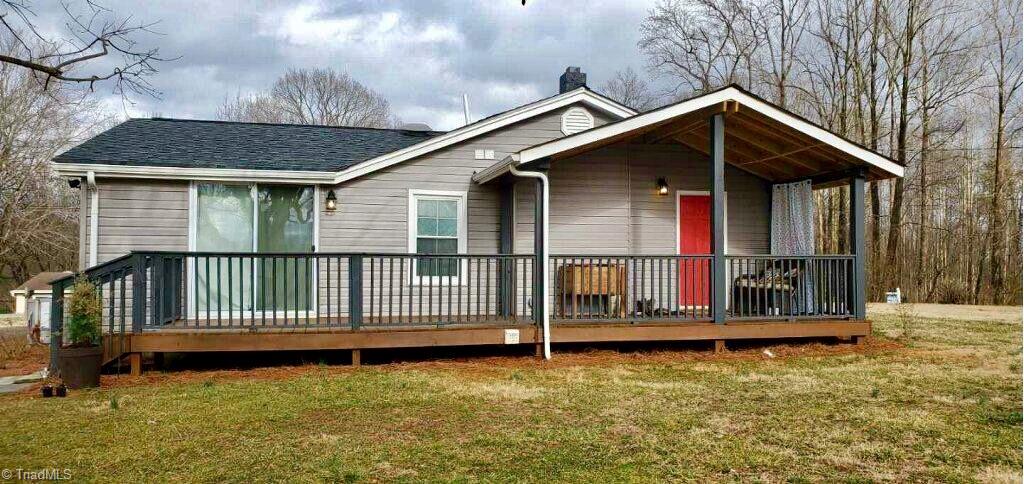 384 Brooks Road Reidsville, NC 27320 - Photo 8 of 9 Gallery Image 8