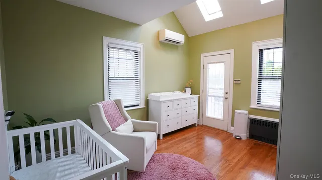 $1,400,000 | 166-27 25th Avenue | Clearview