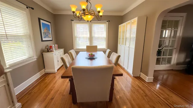 $1,400,000 | 166-27 25th Avenue | Clearview