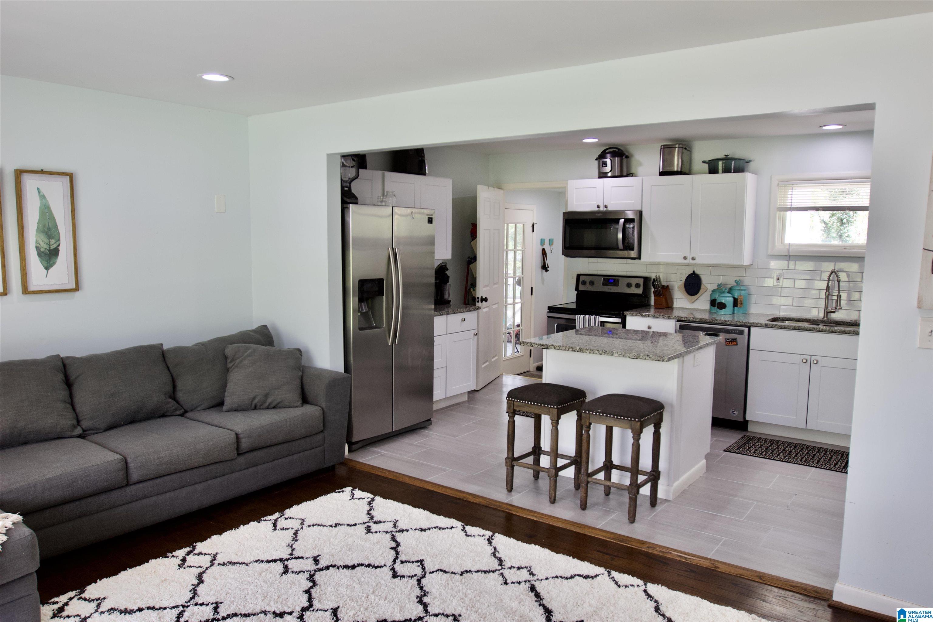 4909 Scenic View Drive Birmingham, AL 35210 - Photo 4 of 21