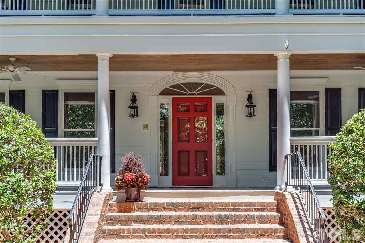 5320 Deergrass Court Raleigh, NC 27613 - Photo 3 of 25 Amazing 5 bed, 4 Bath home in popular Olde Creedmoor.