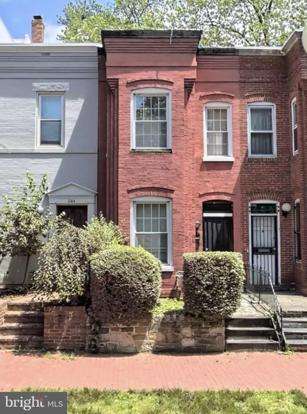 246 14th St Southeast  