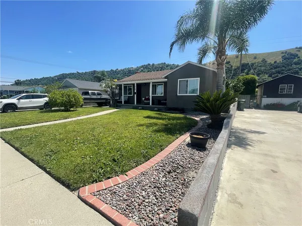 $1,200 | 1908 Grier Street, Pomona, CA 91766