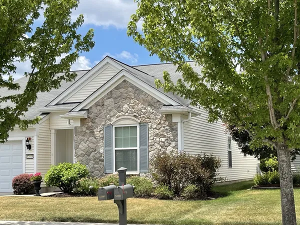 $2,500 | 12445 Copper Lane, Huntley, IL 60142