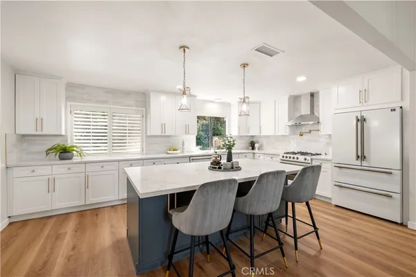 $1,149,000 | 24103 Clearbank Lane, Newhall, CA 91321