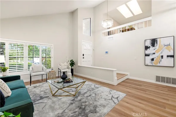 $1,149,000 | 24103 Clearbank Lane, Newhall, CA 91321