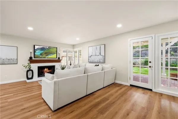 $1,149,000 | 24103 Clearbank Lane, Newhall, CA 91321