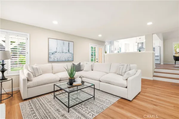 $1,149,000 | 24103 Clearbank Lane, Newhall, CA 91321