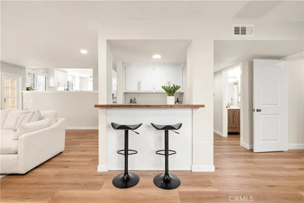 $1,149,000 | 24103 Clearbank Lane, Newhall, CA 91321