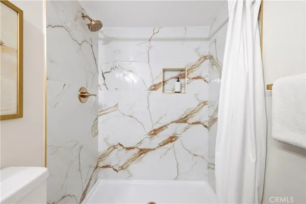 $1,149,000 | 24103 Clearbank Lane, Newhall, CA 91321