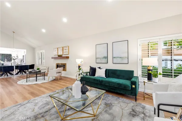 $1,149,000 | 24103 Clearbank Lane, Newhall, CA 91321