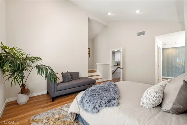 $1,149,000 | 24103 Clearbank Lane, Newhall, CA 91321