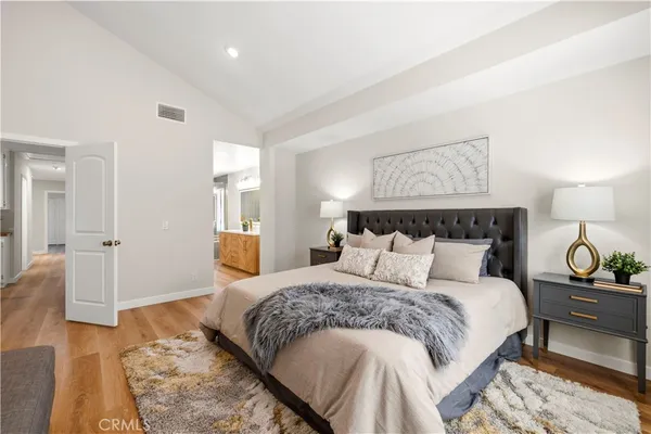 $1,149,000 | 24103 Clearbank Lane, Newhall, CA 91321