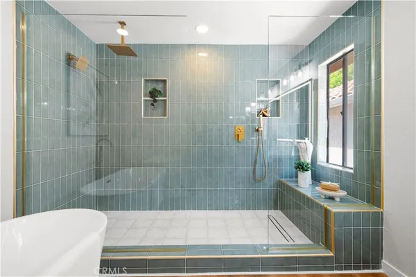 $1,149,000 | 24103 Clearbank Lane, Newhall, CA 91321