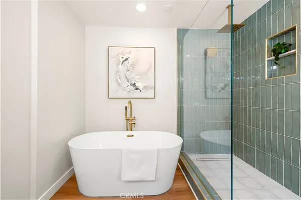 $1,149,000 | 24103 Clearbank Lane, Newhall, CA 91321