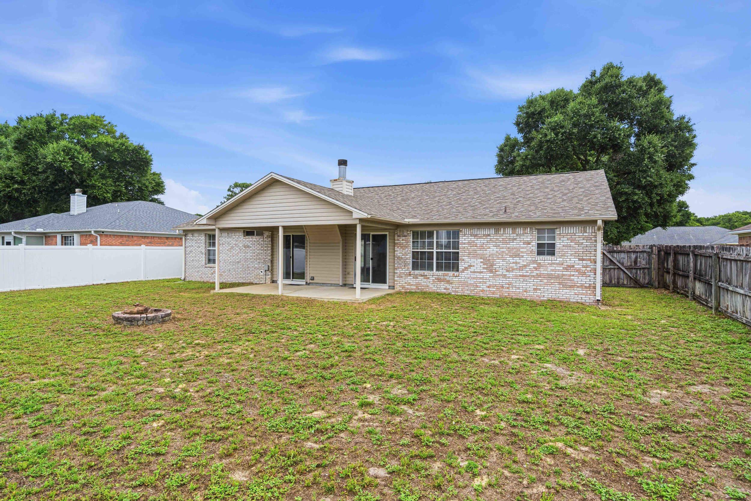 207 Secretariat Drive Crestview, FL 32539 - Photo 39 of 45 207secretariatdr_40