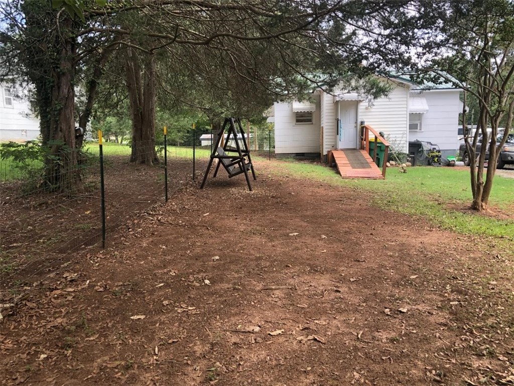 904 Hampton Street Iva, SC 29655 - Photo 4 of 18