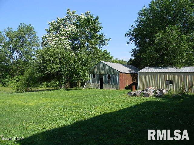 7183 Fushia Road Pinckneyville, IL 62274 - Photo 3 of 9