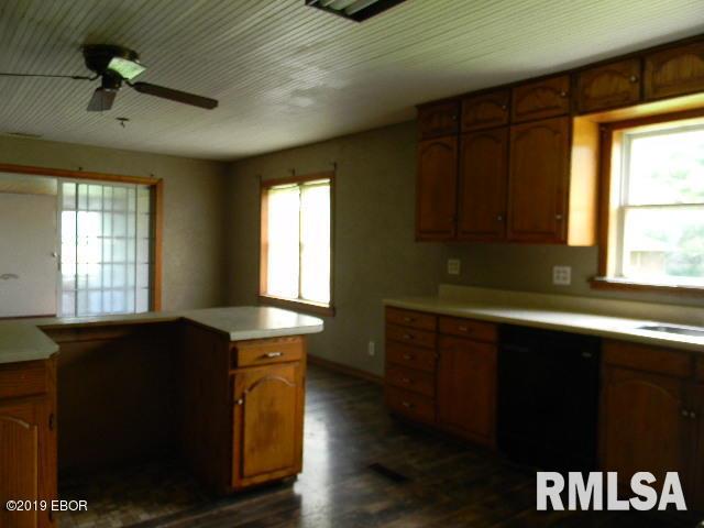 7183 Fushia Road Pinckneyville, IL 62274 - Photo 4 of 9