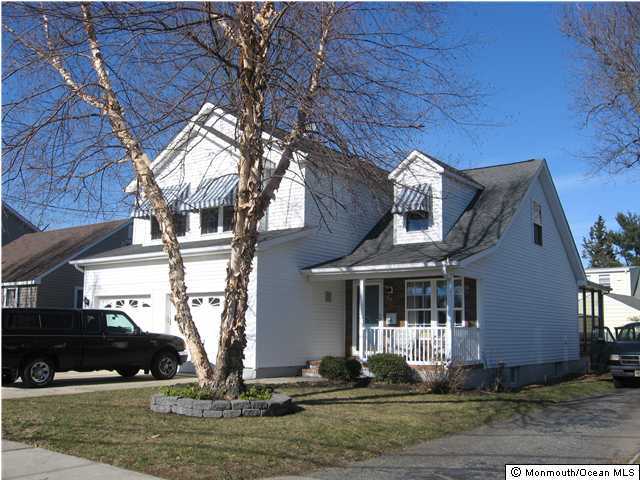 66 Mohegan Road Manasquan, NJ 08736 - Photo 1 of 3 Primary Photo
