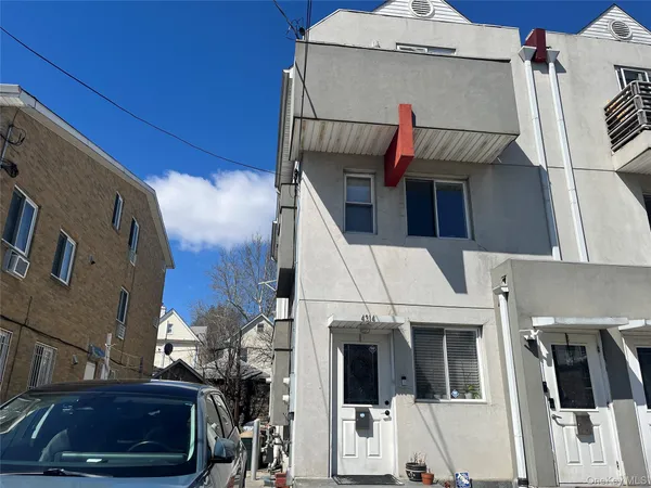 $3,100 | 43-14 157th Street, Unit 2 | Flushing