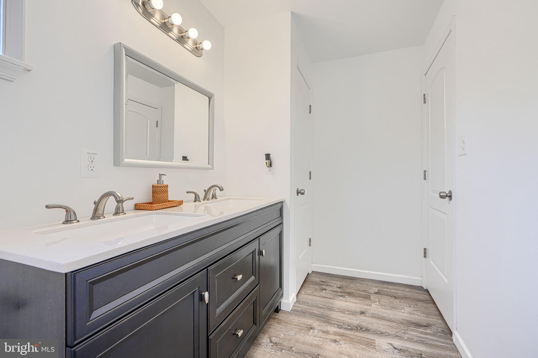 2524 Sycamore Avenue Sparrows Point, MD 21219 - Photo 25 of 34 Upper level full bath