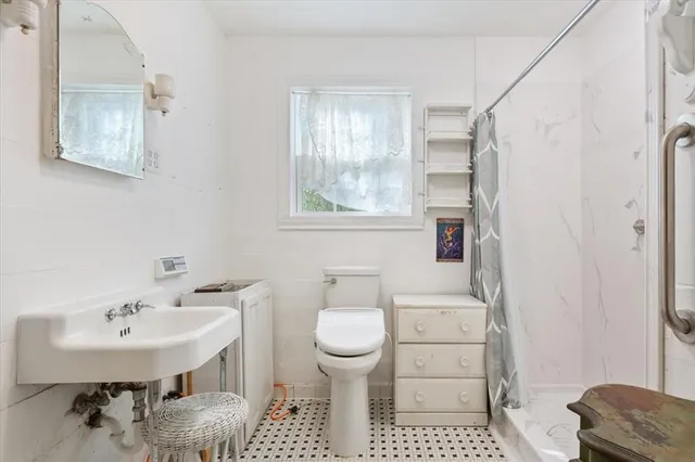 $699,900 | 2791 Talbert Ranch Road, China Spring, TX 76633