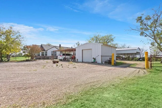 $699,900 | 2791 Talbert Ranch Road, China Spring, TX 76633