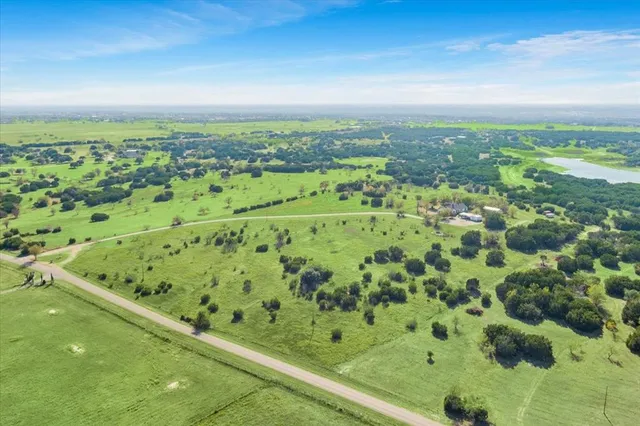 $699,900 | 2791 Talbert Ranch Road, China Spring, TX 76633