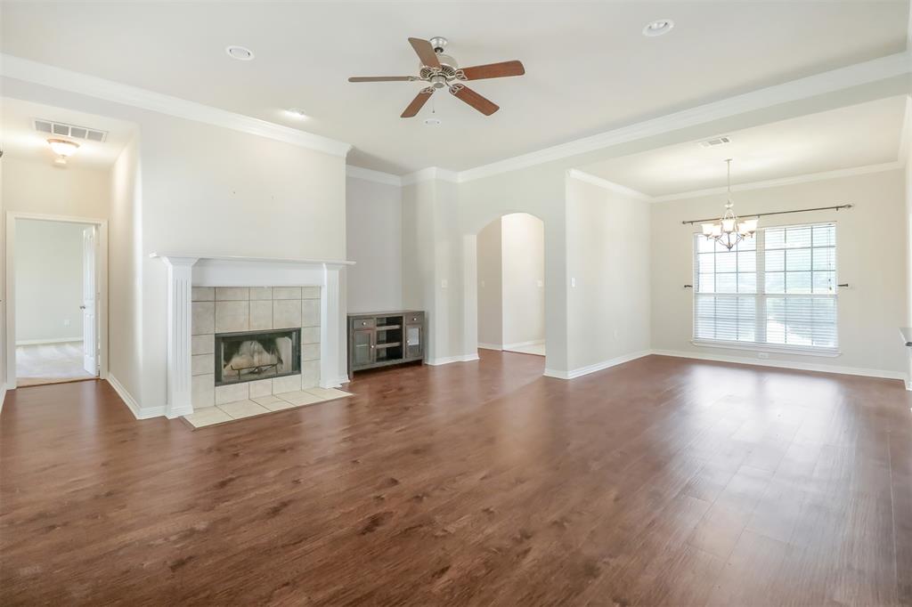 102 Whipperwill Way Red Oak, TX 75154 - Photo 4 of 39