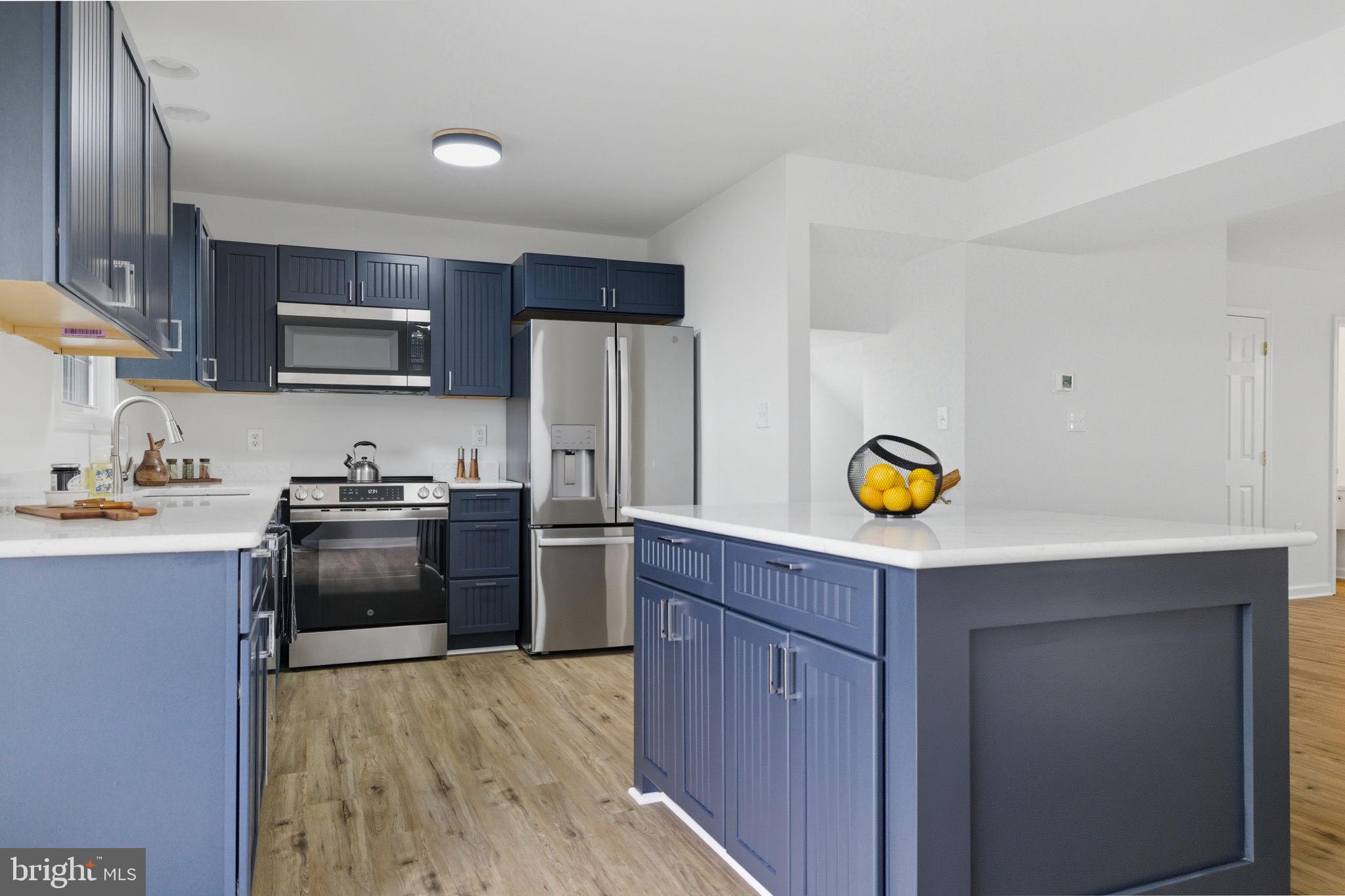 55 Fuzzy Tail Drive Ranson, WV 25438 - Photo 7 of 61 Stainless Steel Appliances