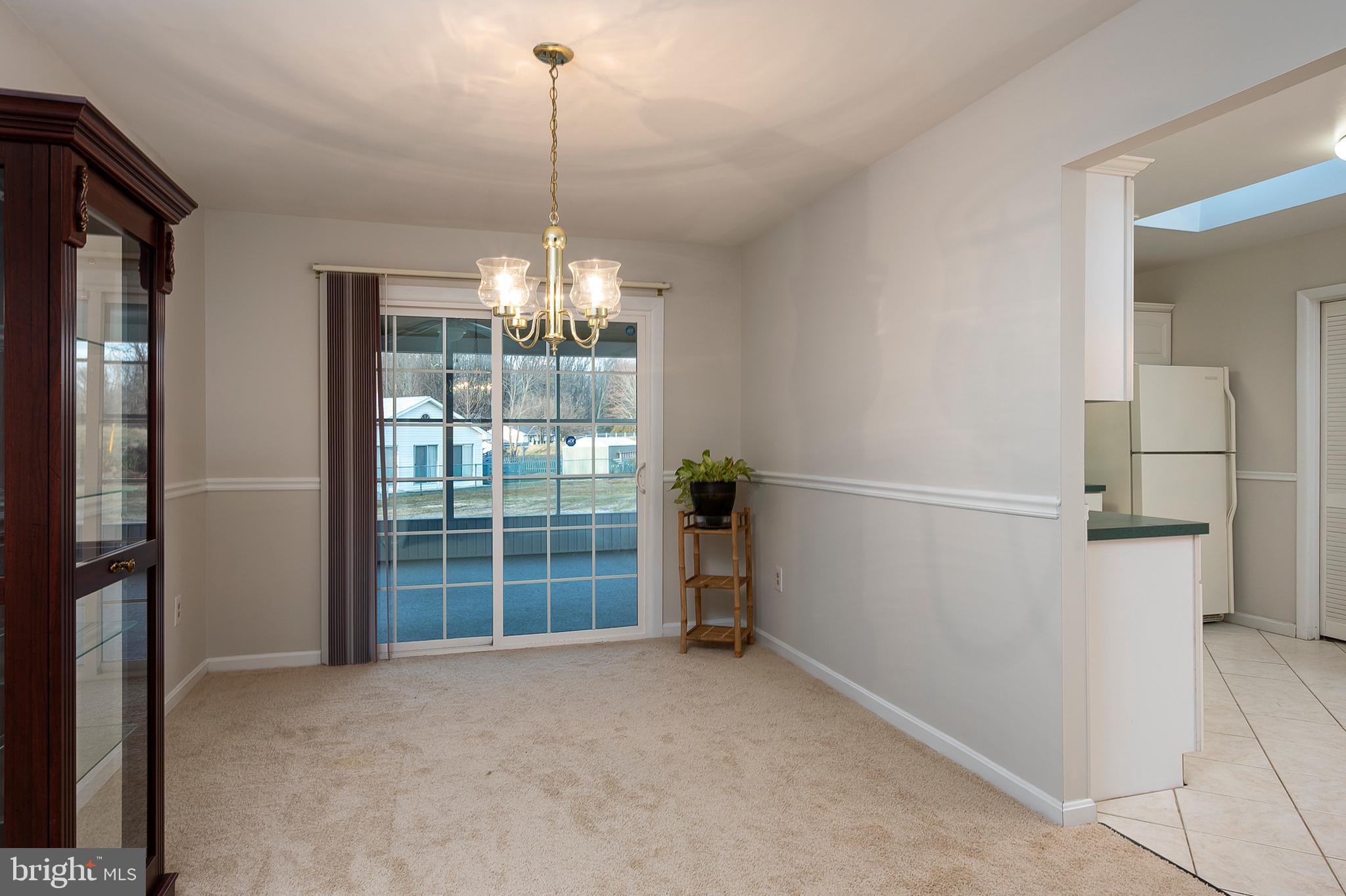 898 Snow Ridge Circle Gambrills, MD 21054 - Photo 7 of 25 Dining Room