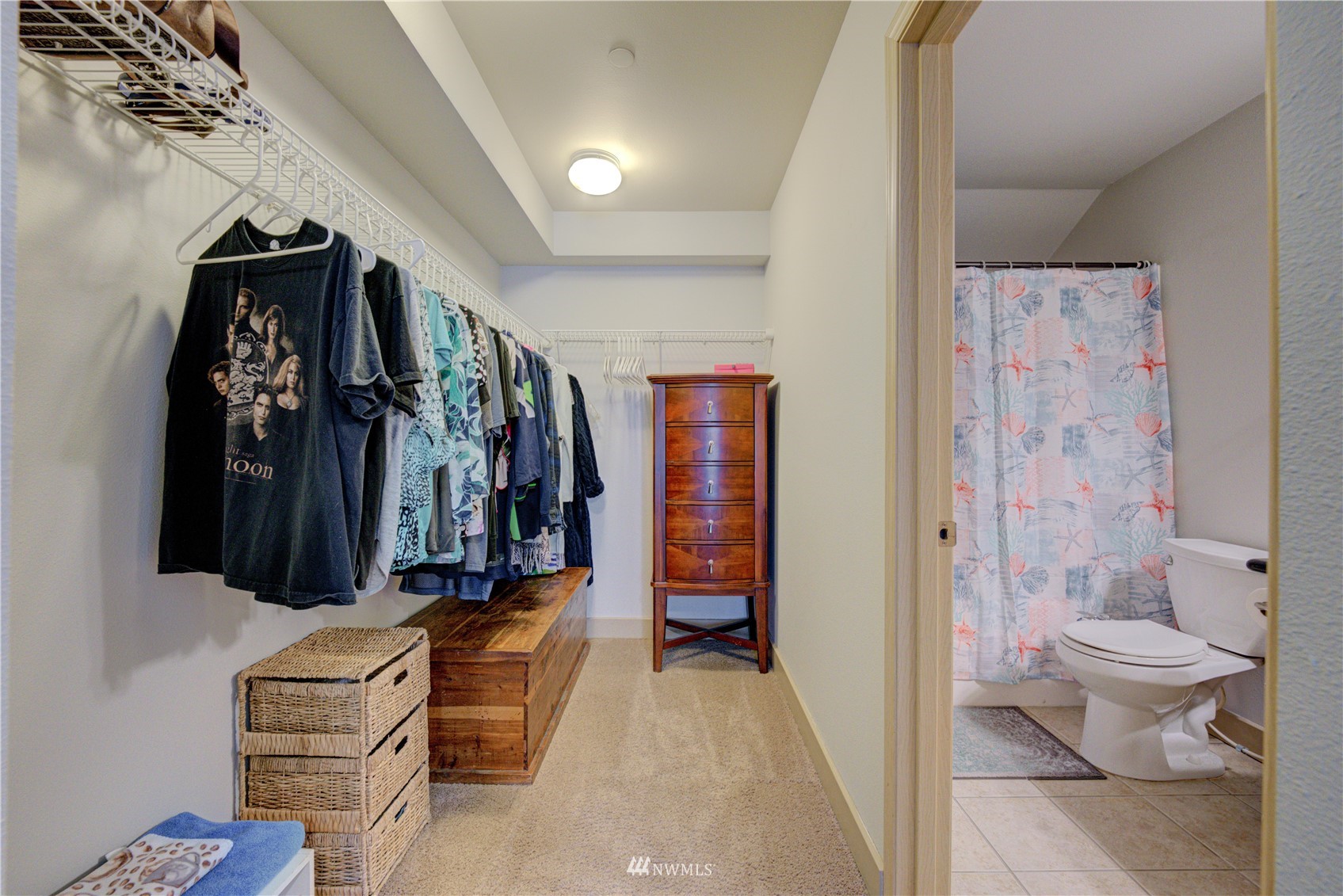 5809 Hwy Place, Unit B103 Everett, WA 98203 - Photo 22 of 30 a view of a walk in closet