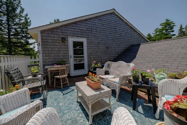 $985,000 | 16-28 Blodgett Lane, Bar Harbor, ME 04609