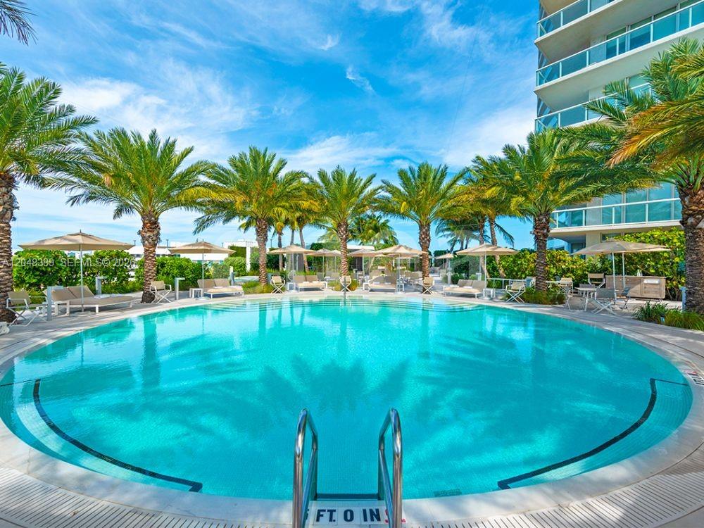 450 Alton Road, Unit 1606 Miami Beach, FL 33139 - Photo 18 of 19