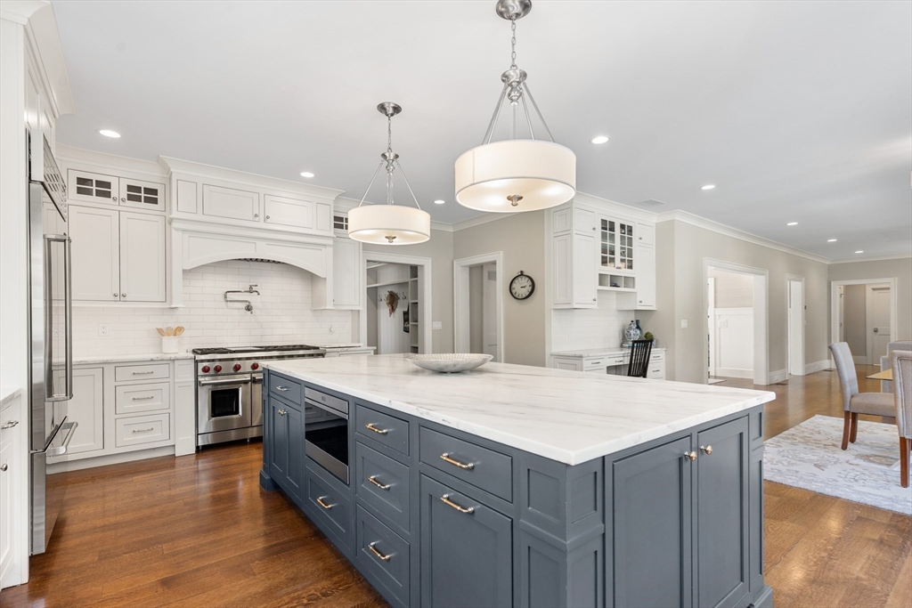 1 Penny Lane Lexington, MA 02421 - Photo 11 of 40 Gallery Image 11