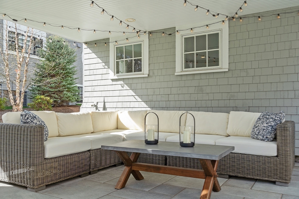 1 Penny Lane Lexington, MA 02421 - Photo 34 of 40 Gallery Image 34