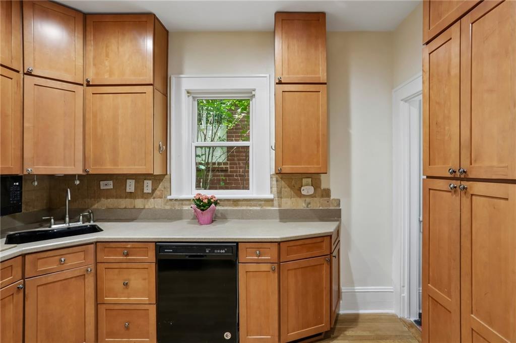 523 Candler Street Northeast Atlanta, GA 30307 - Photo 13 of 32