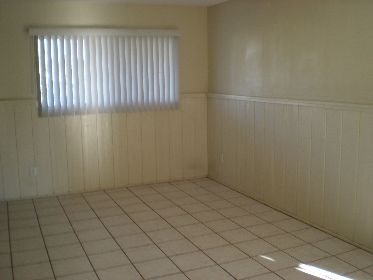 family room east end