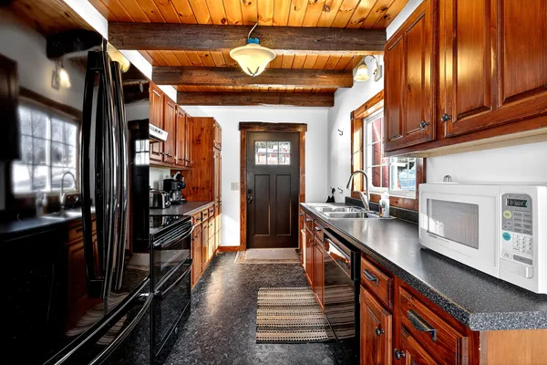 $524,900 | 5 Lyons Lane, Unit 1, Rangeley, ME 04970