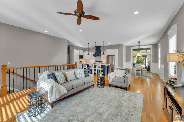 $599,000 | 320 White Drive, Lawrence, KS 66049