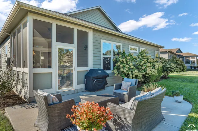 $599,000 | 320 White Drive, Lawrence, KS 66049