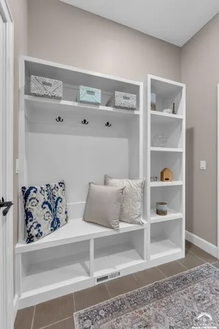 $599,000 | 320 White Drive, Lawrence, KS 66049