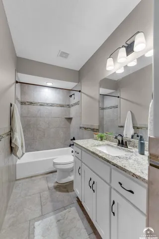 $599,000 | 320 White Drive, Lawrence, KS 66049