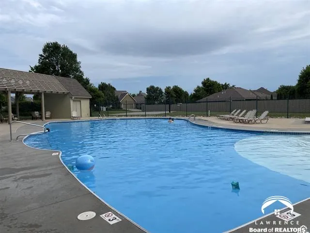 $599,000 | 320 White Drive, Lawrence, KS 66049