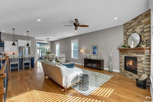 $599,000 | 320 White Drive, Lawrence, KS 66049